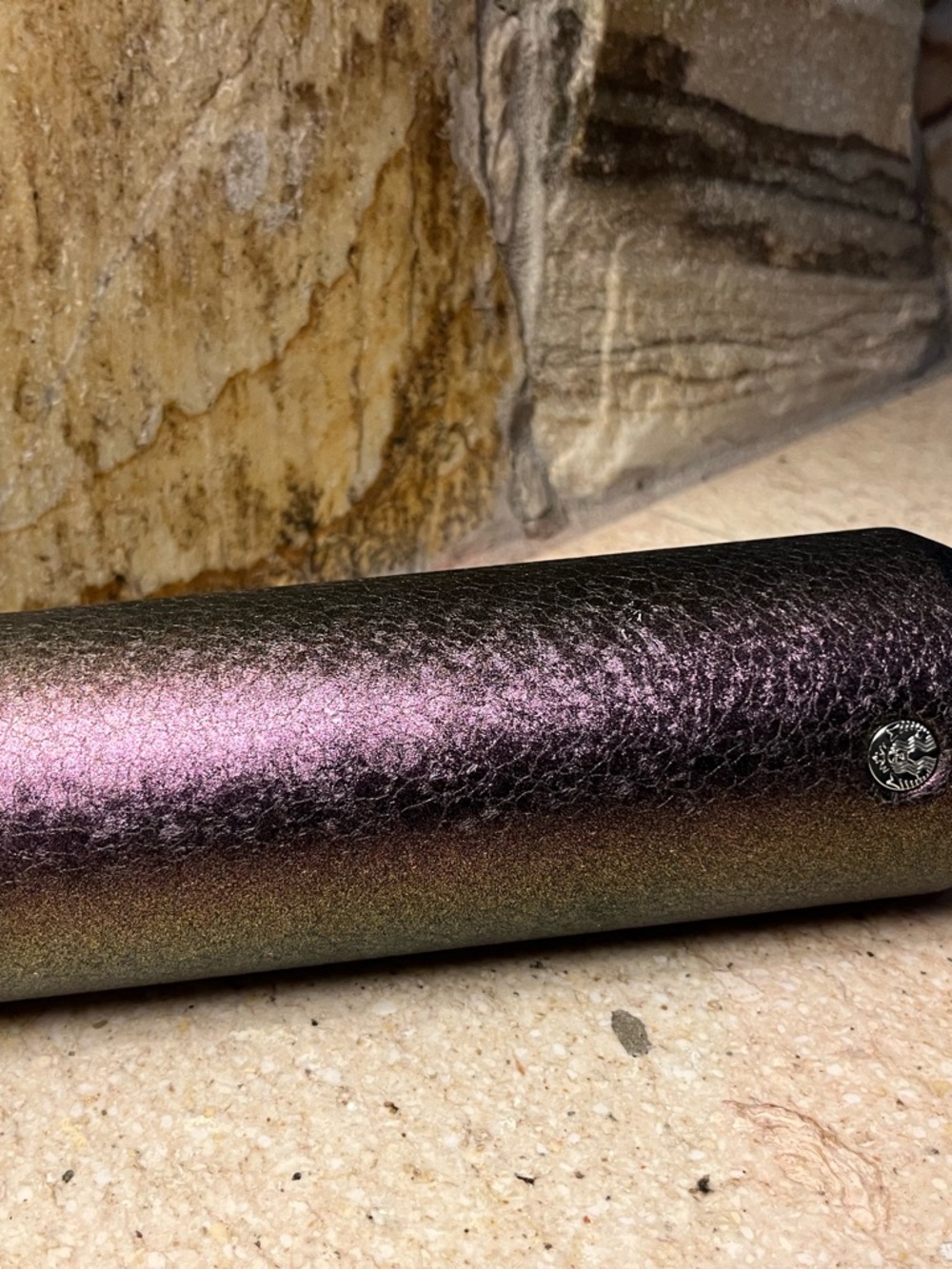 Iridescent Metallic Slim Lighter - Multicolor Finish - Picture 5 of 14